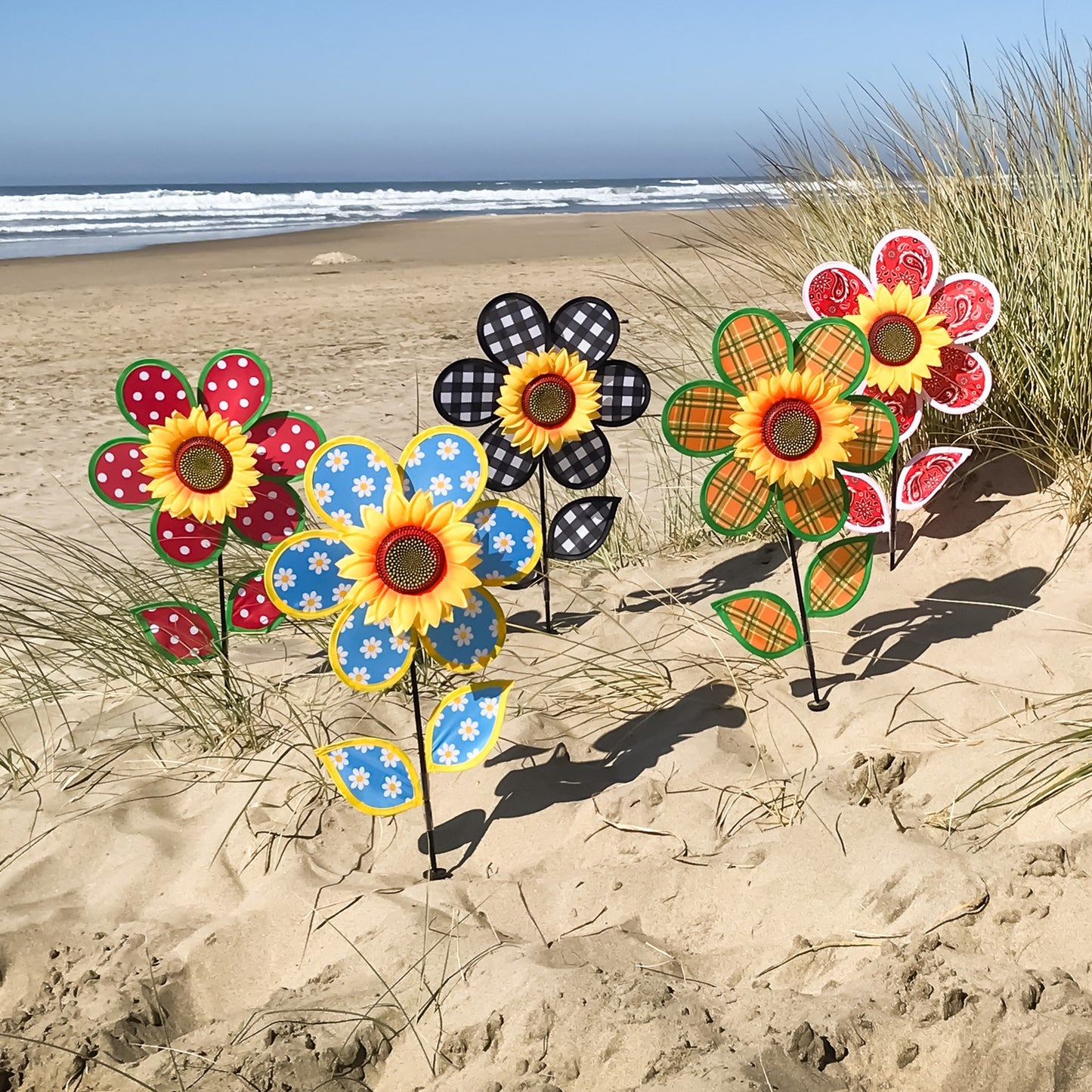 12" Sunflower Spinner w/ Leaves - Paisley