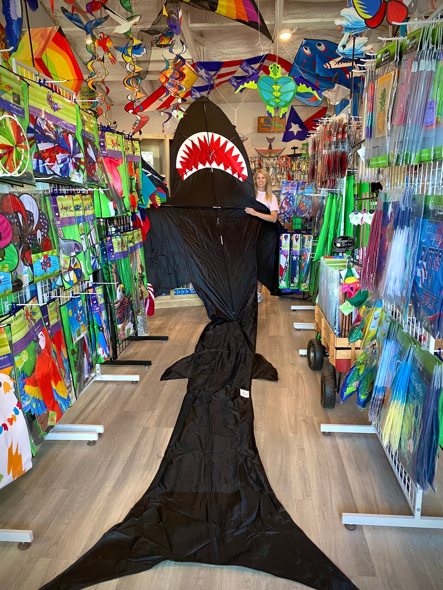 Shark Kite - 21ft Black