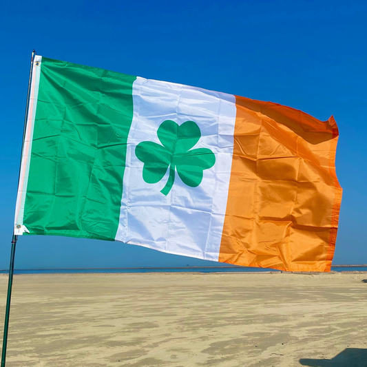 3x5 Flag - Ireland Shamrock